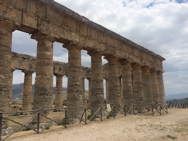 Starożytna budowla, Sycylia